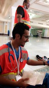 Emergency Medicine Students Participate in Providing Emergency Services for Visitors and Umrah Goers